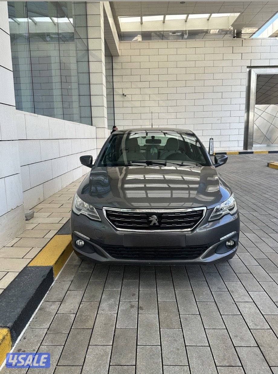 بيجو 301 موديل 2020 بحالة الوكالة2