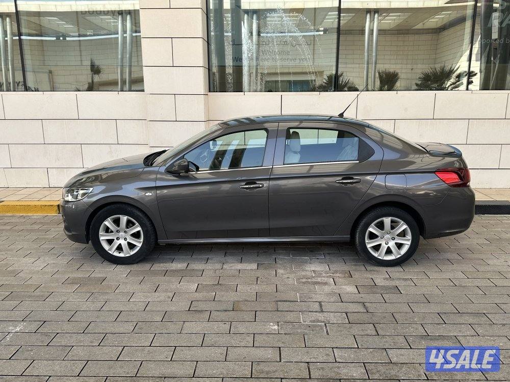 بيجو 301 موديل 2020 بحالة الوكالة4