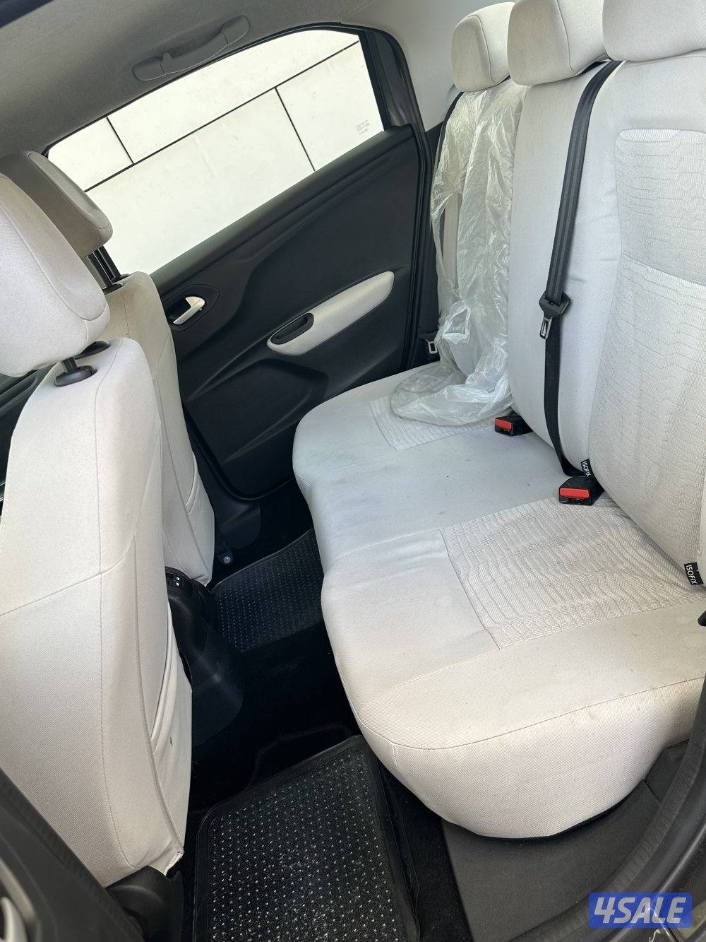 بيجو 301 موديل 2020 بحالة الوكالة8