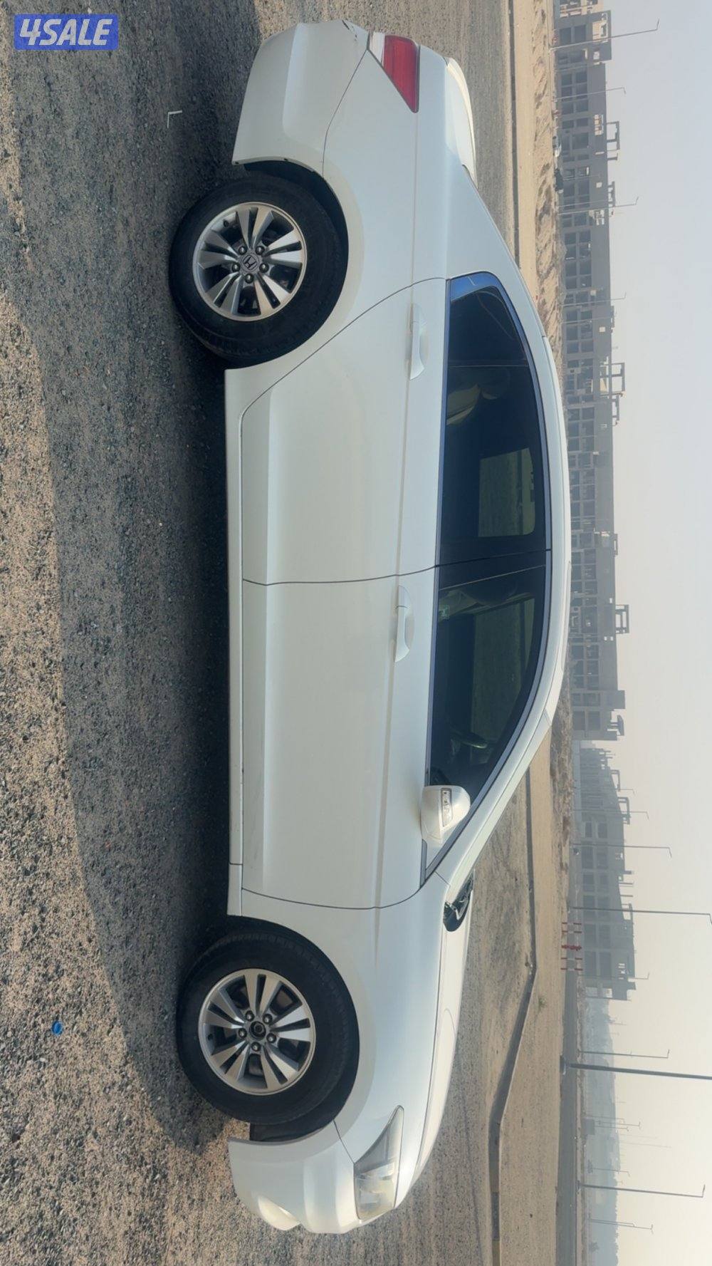 هوندا اكورد ٢٠١١2