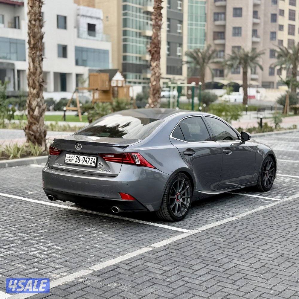 لكزس Is350 - عداد 111 - صبغ الوكالة بالكامل خالي من الزلوغ3