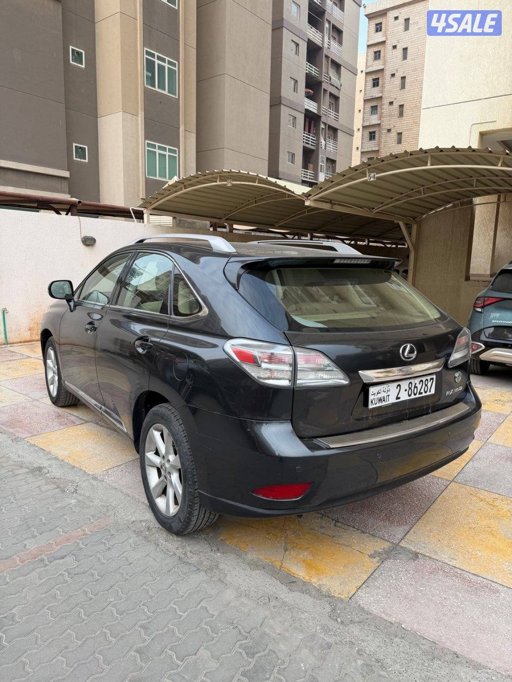 للبيع لكزس RX 350 موديل 2011 ماشي 2122