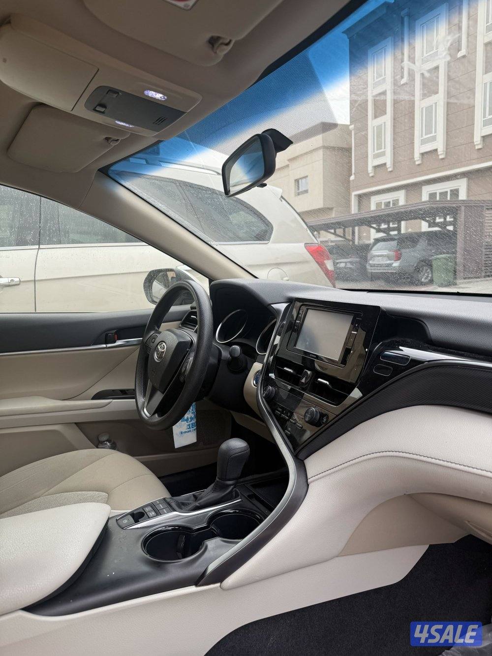 كامري مديل 2023 وكاله ماشيه 5 الف كيلو فئة Hybrid نظيفه السياره5