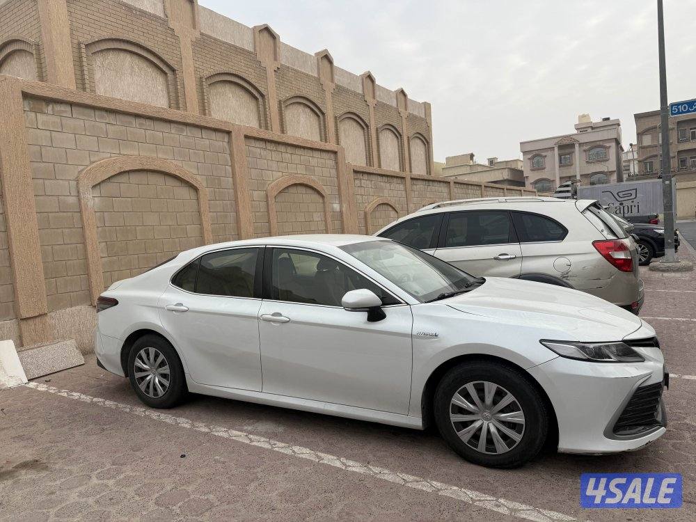 كامري مديل 2023 وكاله ماشيه 5 الف كيلو فئة Hybrid نظيفه السياره6