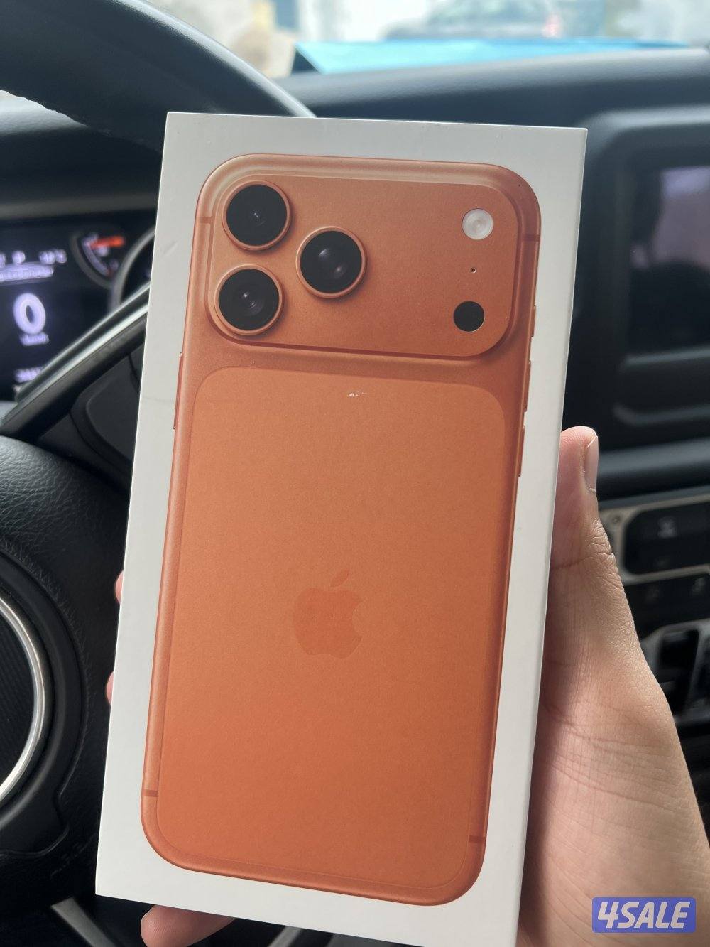 بيعه سريعه- ايفون pro max 17 نسخة الشرق الأوسط 512 gb0