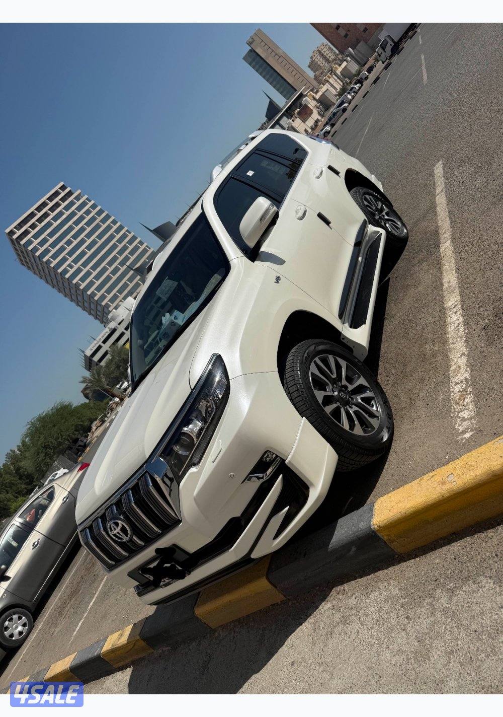 Full OPTIONS ORIGINAL PAINT PradoVX20230