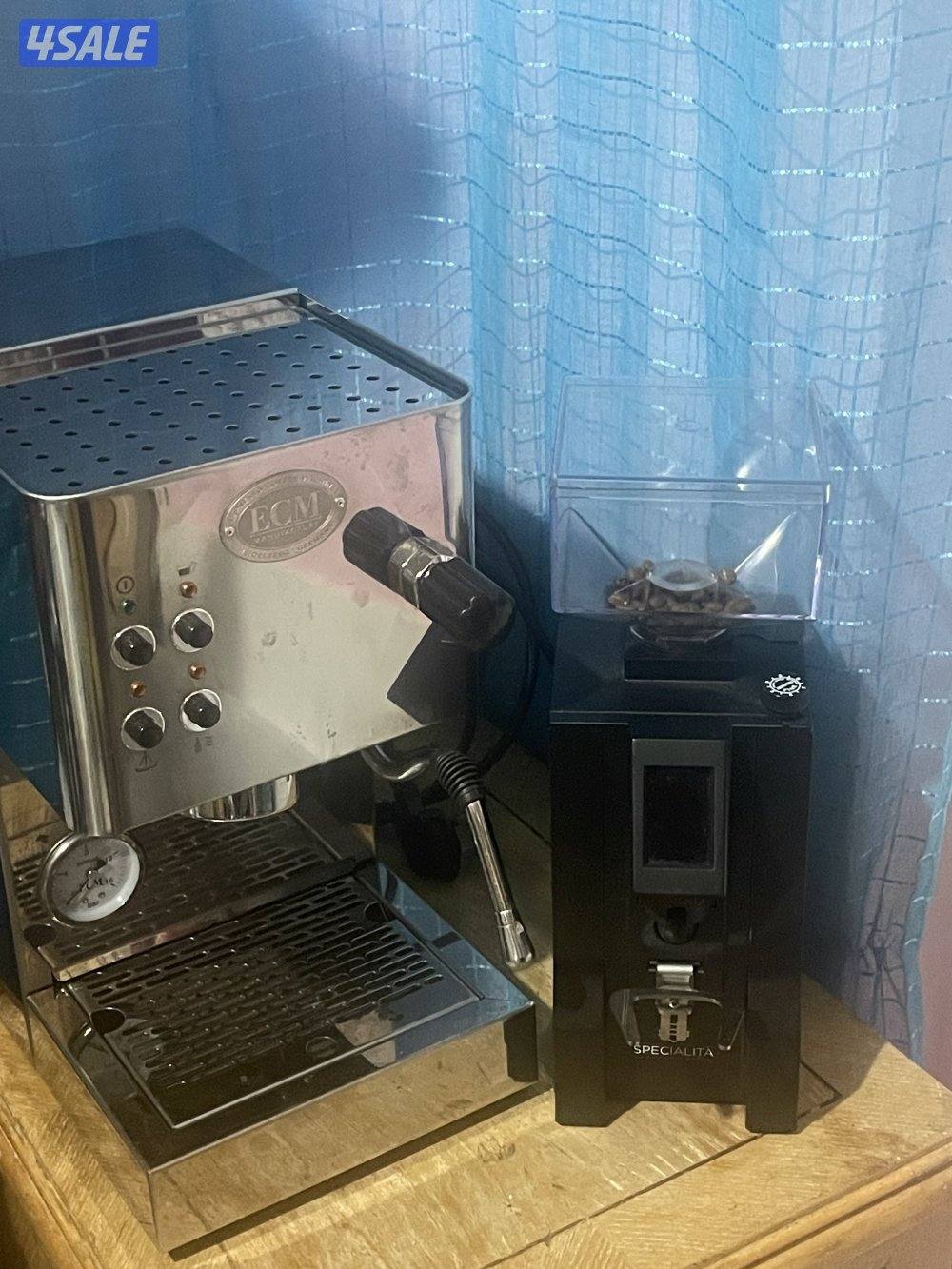 Coffee machine & coffee grinder0