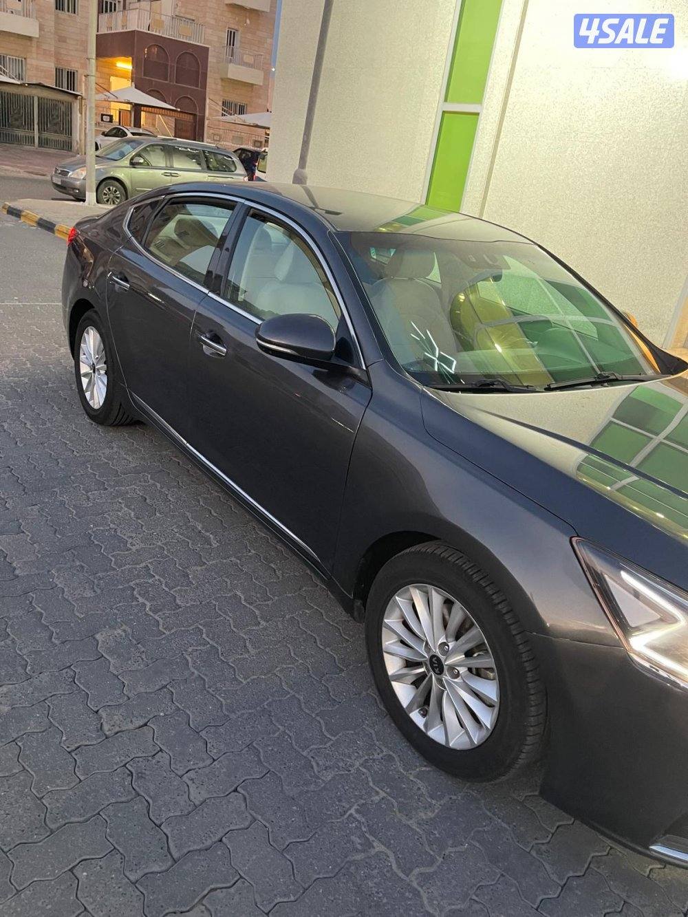 كيا كادينزا  20191