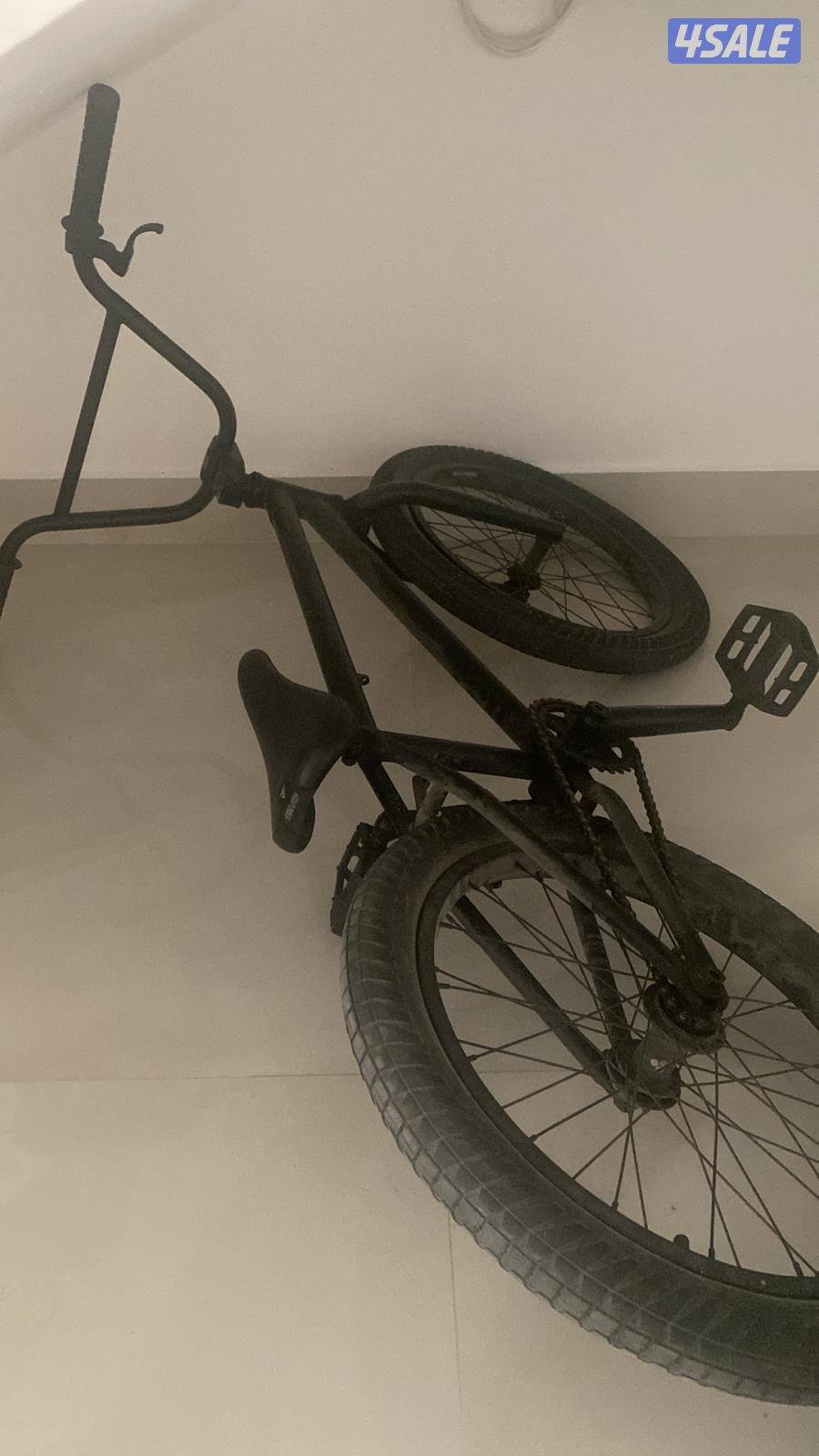 bmxللبيع قاري رياضي ( دراجه هوائيه )1