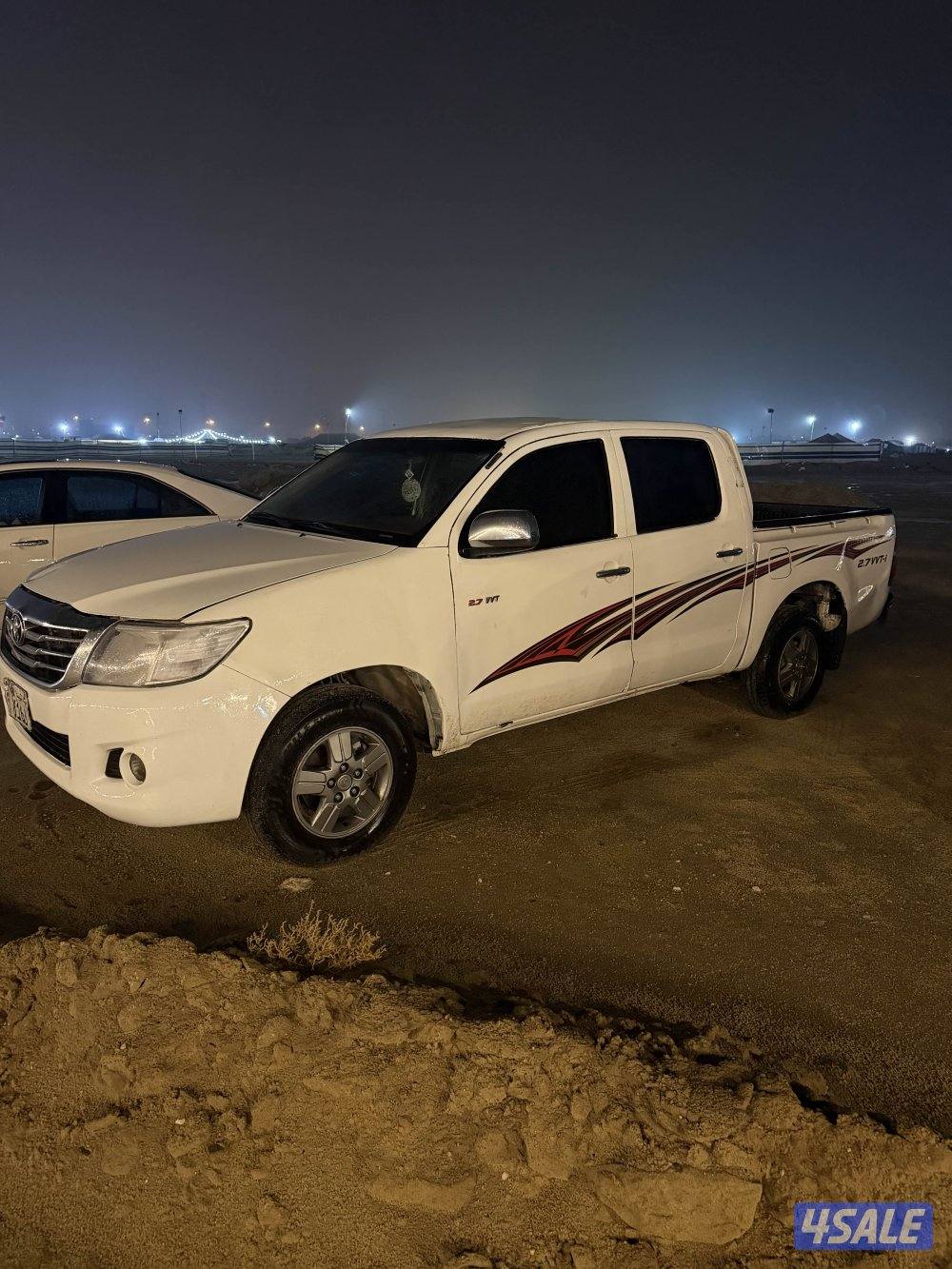 للبيع هايلكس 2010 مجدده 20152