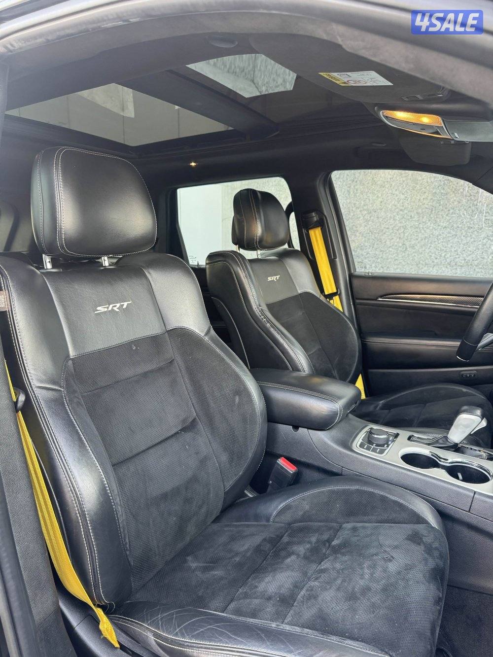 للبيع جيب جراند شيروكي SRT موديل 20166