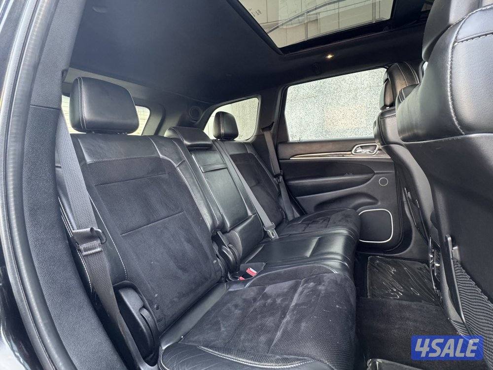 للبيع جيب جراند شيروكي SRT موديل 20168