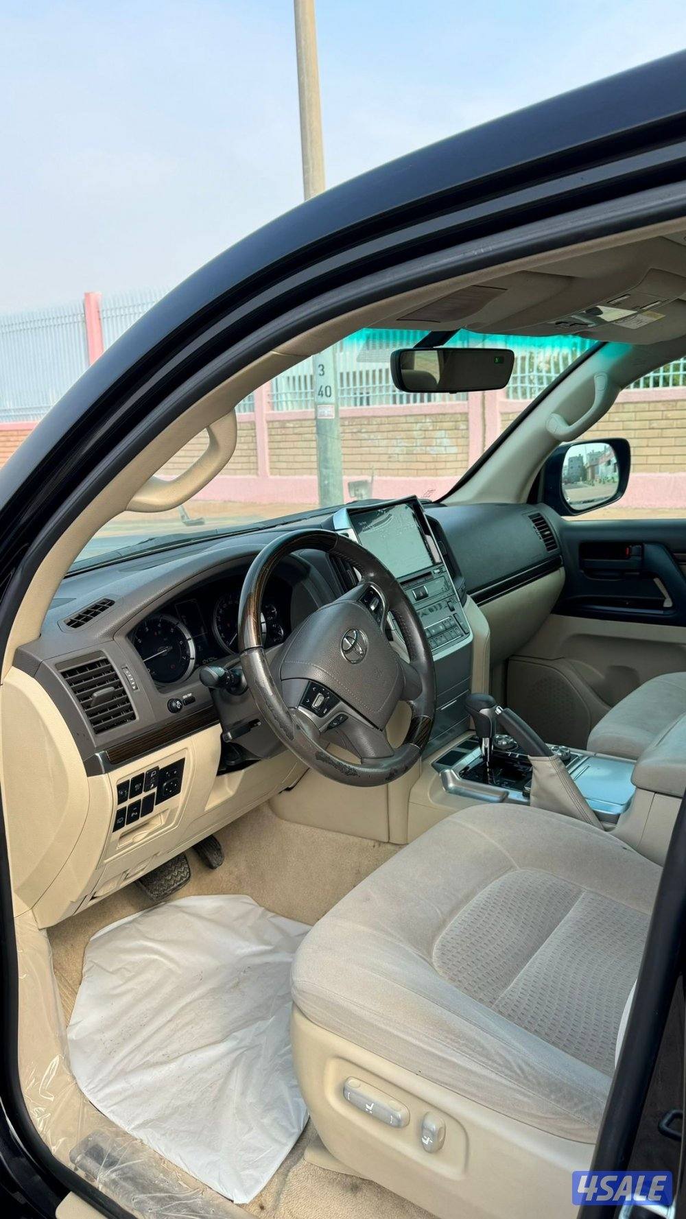 2019 ماشي 103 فقط2