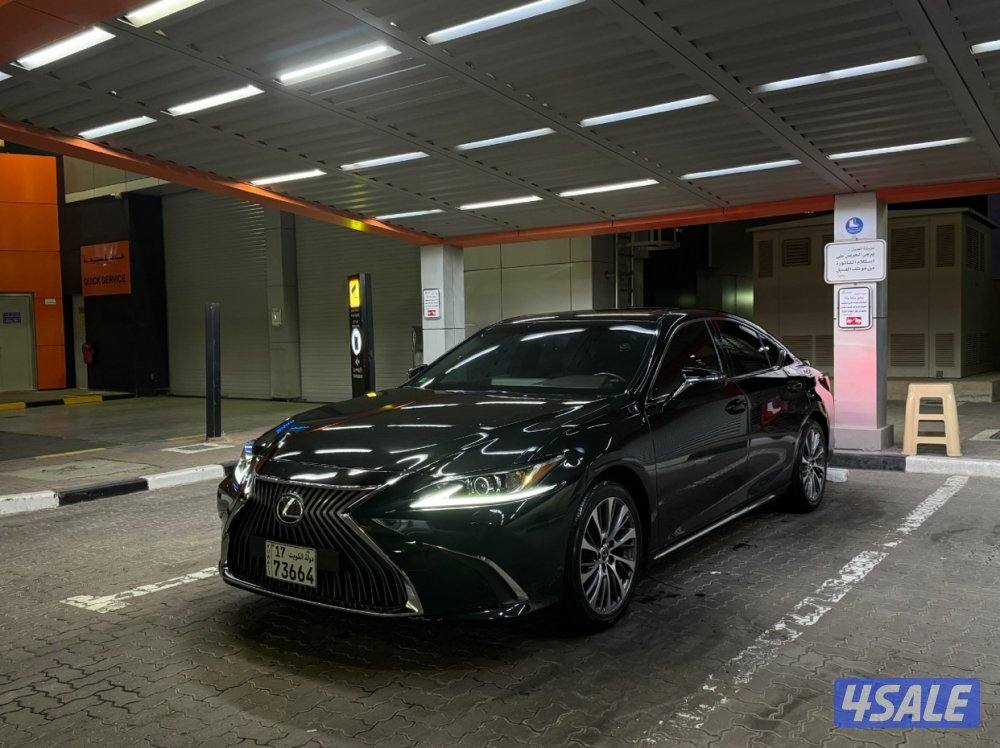 للبيع لكزس فئة 250 اعلى درجه5