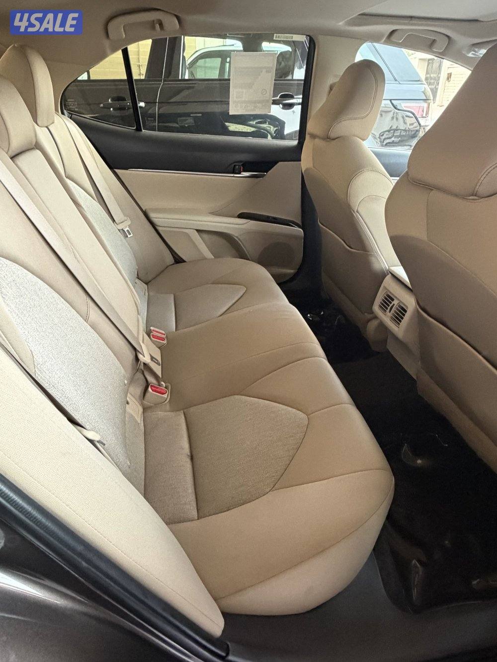 للبيع كامري 2018 صبغ وكاله عداد 1305