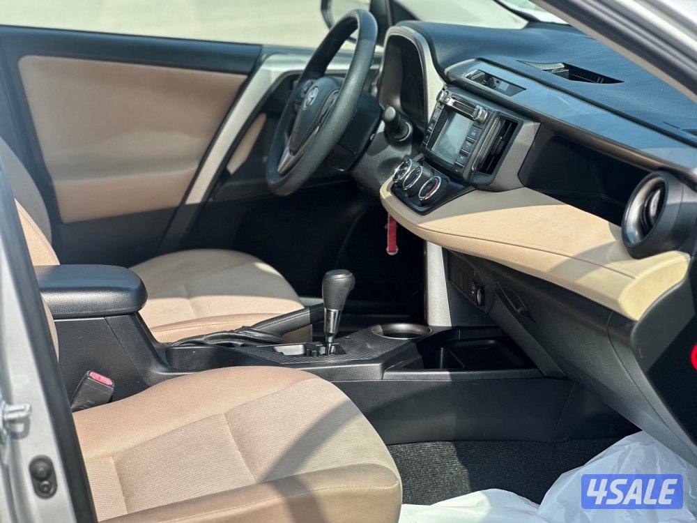 للبيع تويوتا راف فور ماشي ١٥٦ الف كيلو4