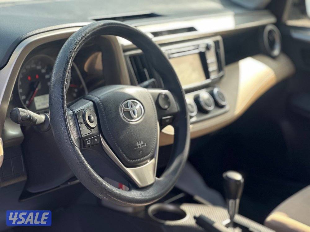 للبيع تويوتا راف فور ماشي ١٥٦ الف كيلو7