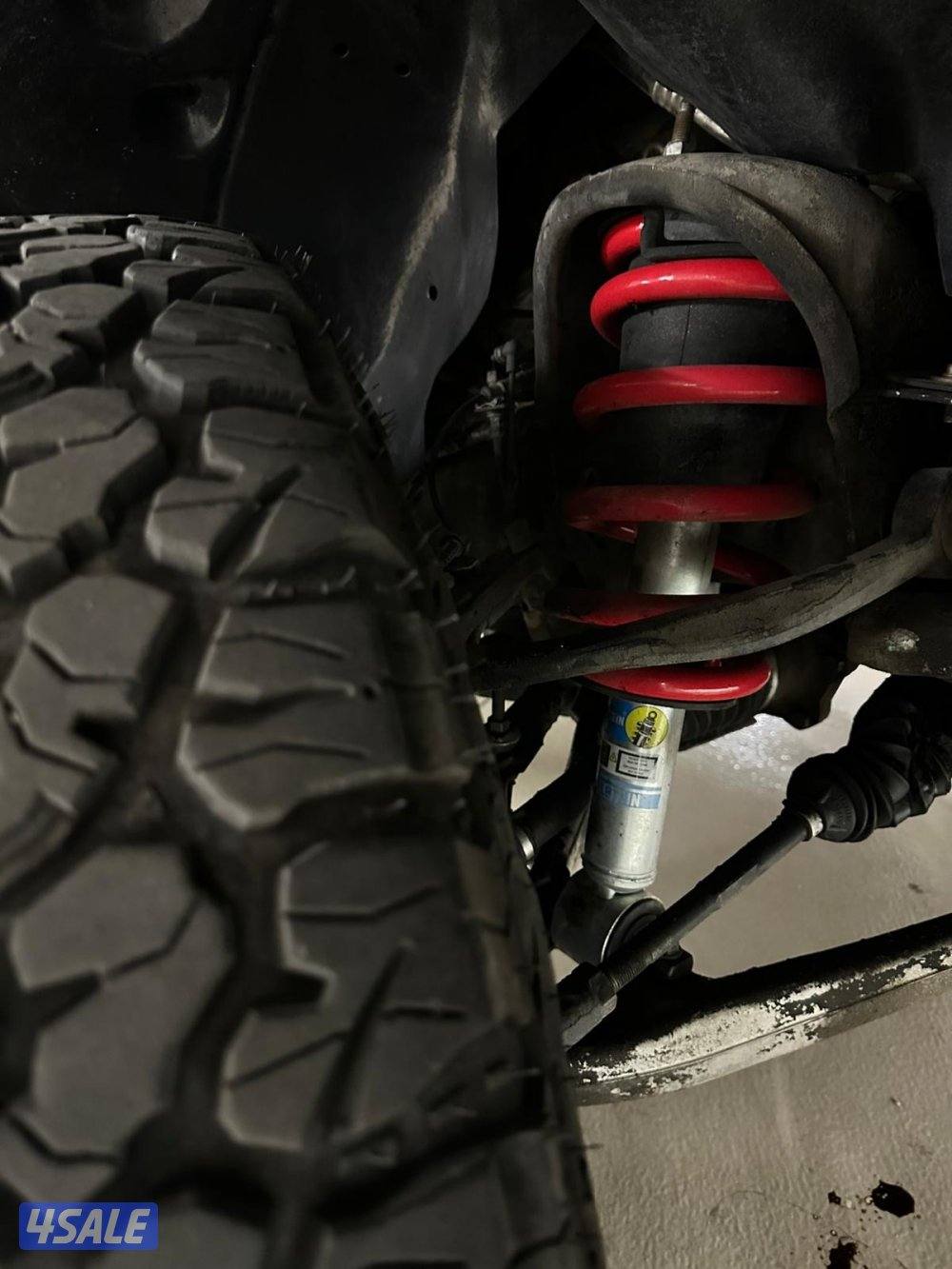 اسكاليد شرط الفحص بحاله ممتازه5