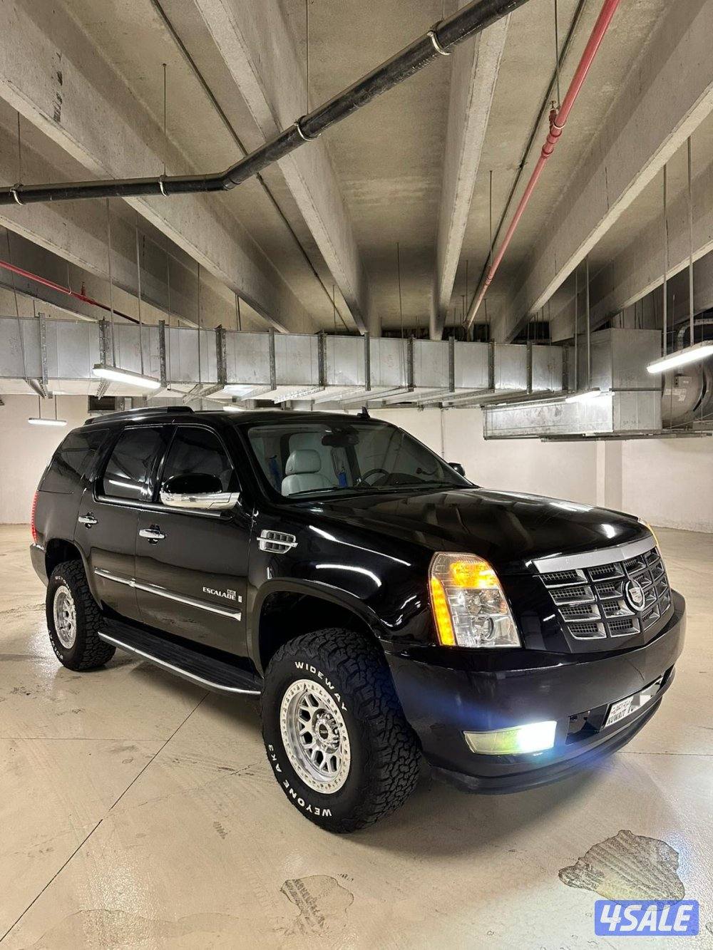 اسكاليد شرط الفحص بحاله ممتازه0