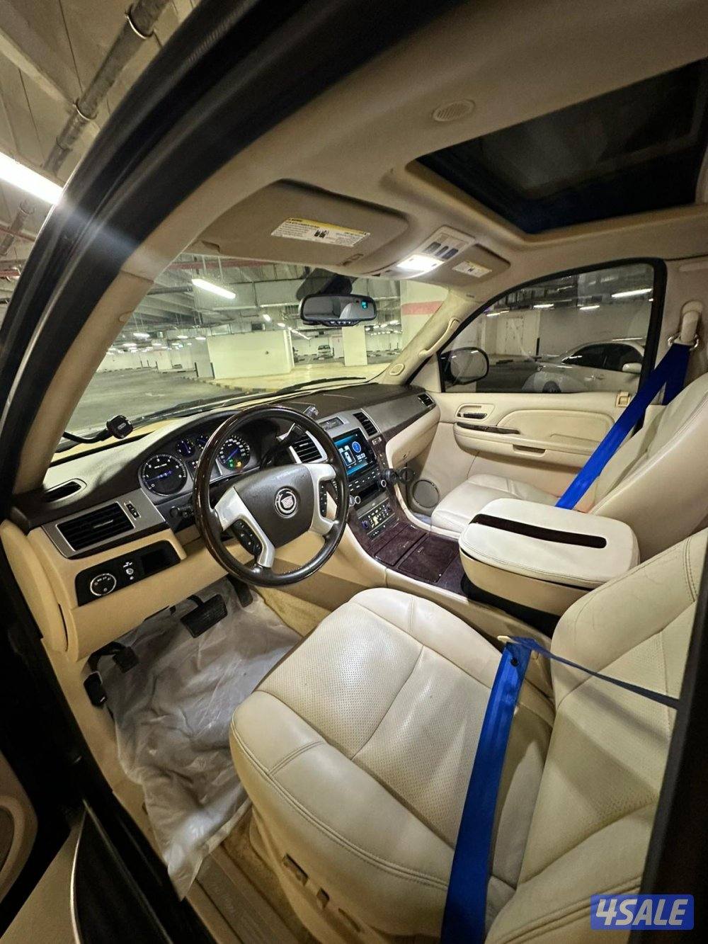 اسكاليد شرط الفحص بحاله ممتازه8