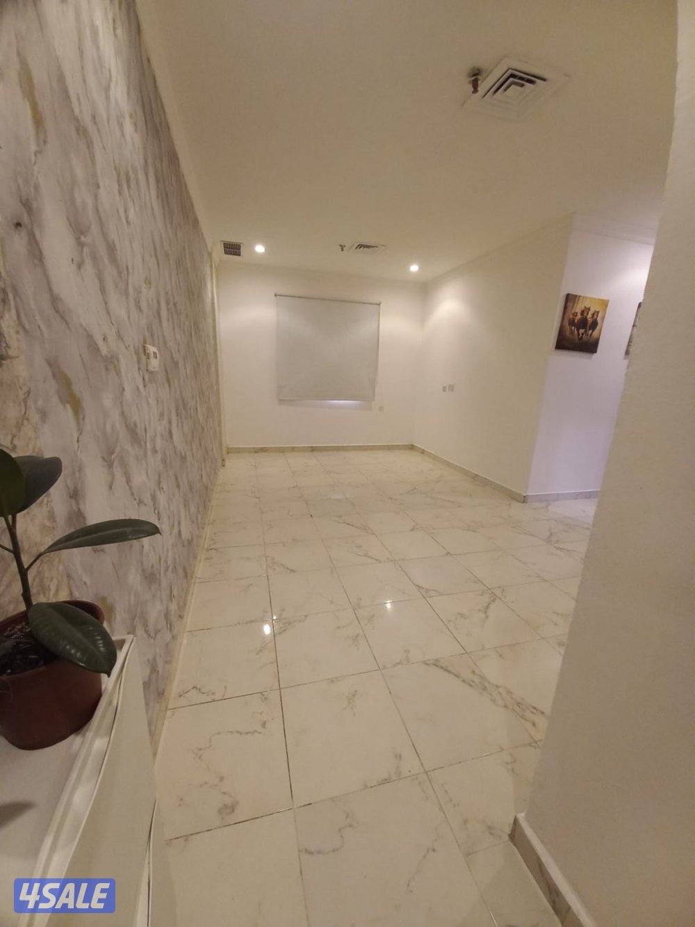 للايجار شقق ف ميدان حولي موقع ممتاز7