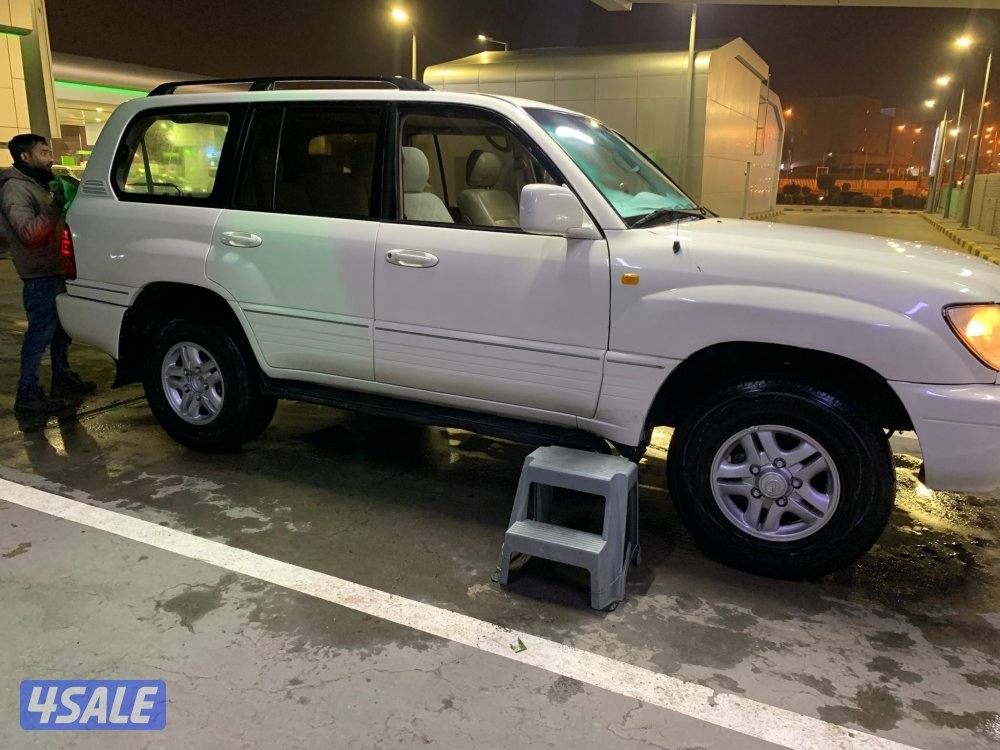 للبيع جيب لكزس وارد ساير موديل 1999 شرط الفحص قير ومكينه وشاصي2