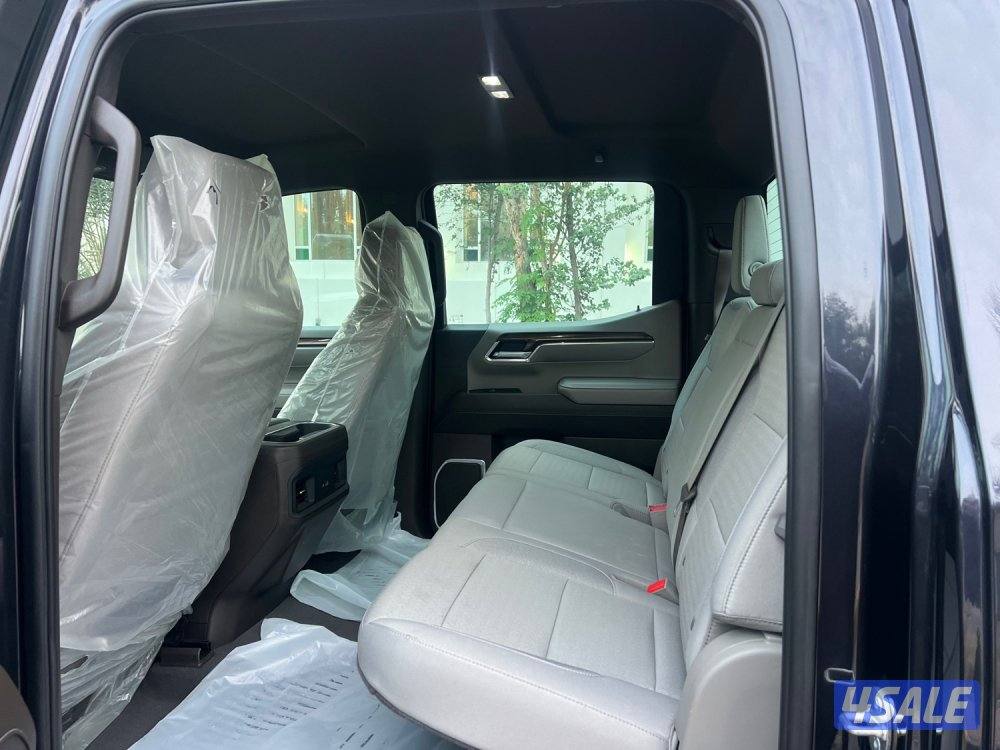 سلفرادو  RSTموديل ٢٠٢٤ الغانم LT ماشي ٧ الاف كيلو تحت الكفاله صبغ وكال6