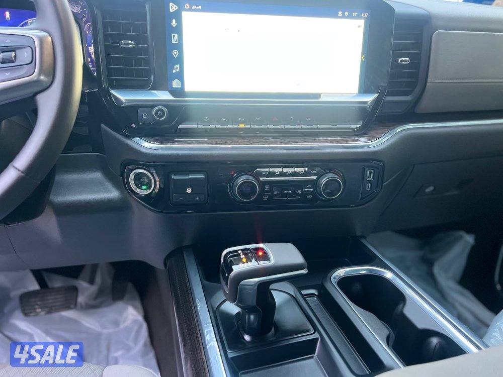 سلفرادو  RSTموديل ٢٠٢٤ الغانم LT ماشي ٧ الاف كيلو تحت الكفاله صبغ وكال11