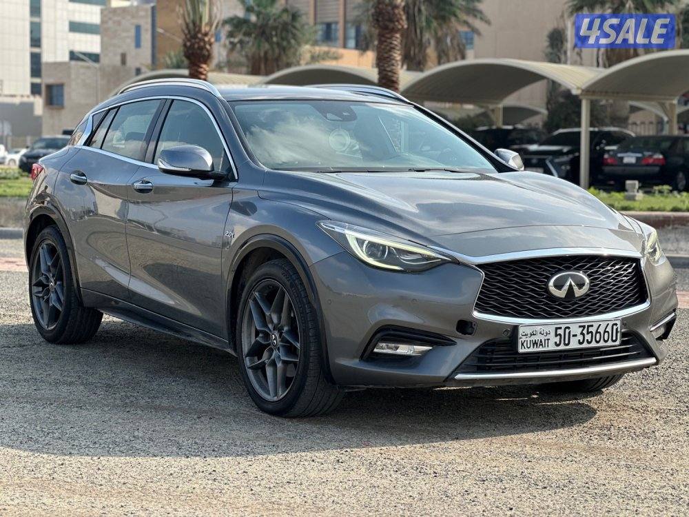 للبيع انفنتي Q30 ماشي ٦٠ الف كيلو0