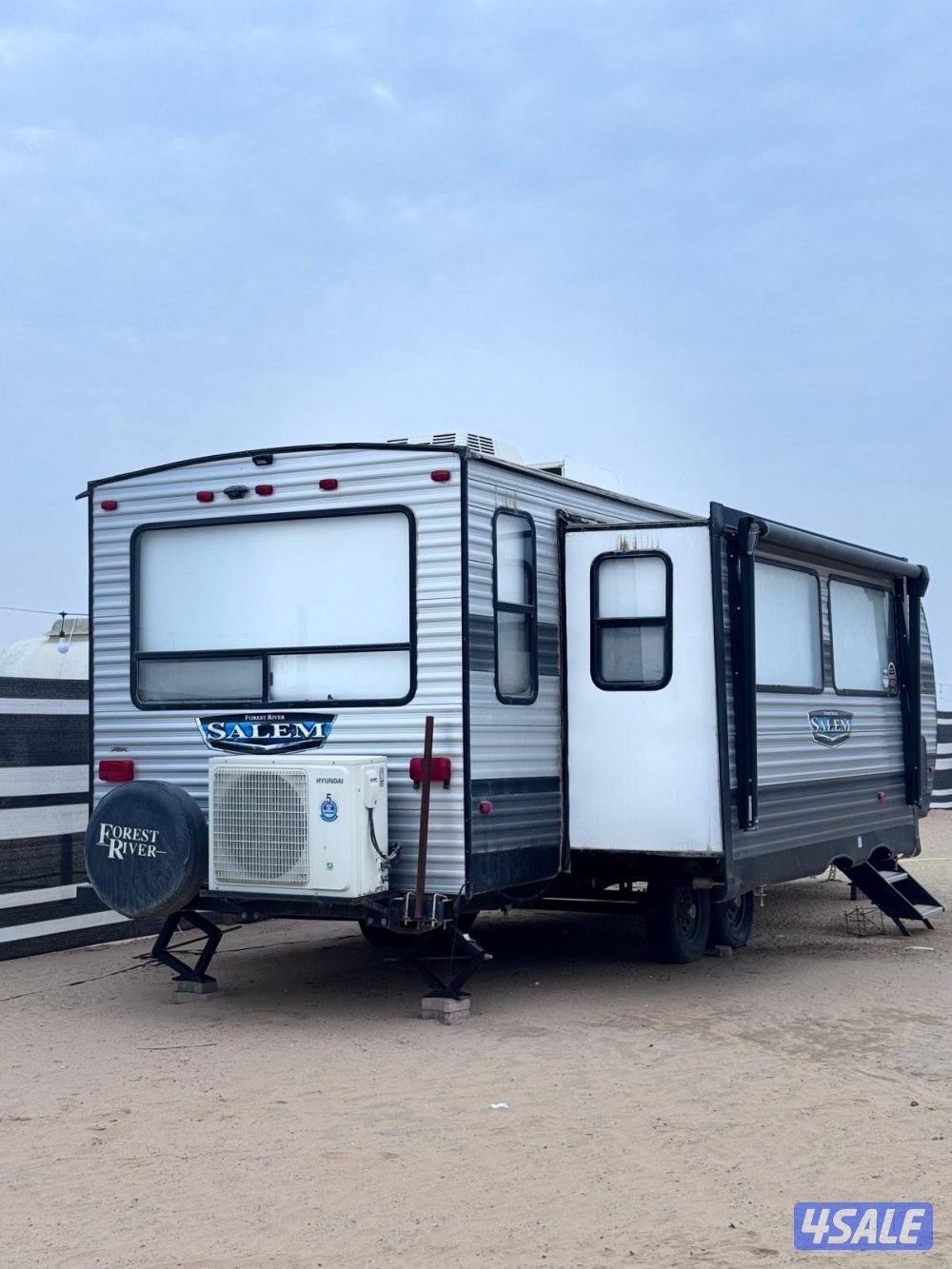 للبيع كرفان امريكي 34 قدم1