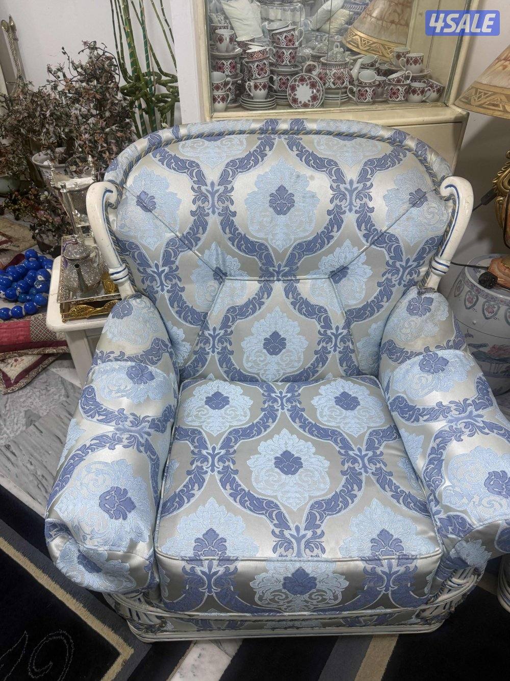 طقم جلوس فاخر متكامل- set living room4