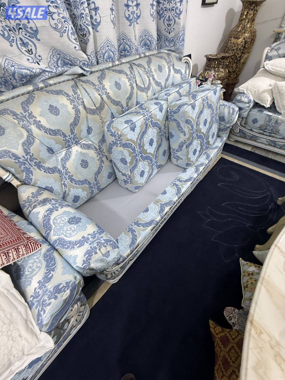 طقم جلوس فاخر متكامل- set living room12