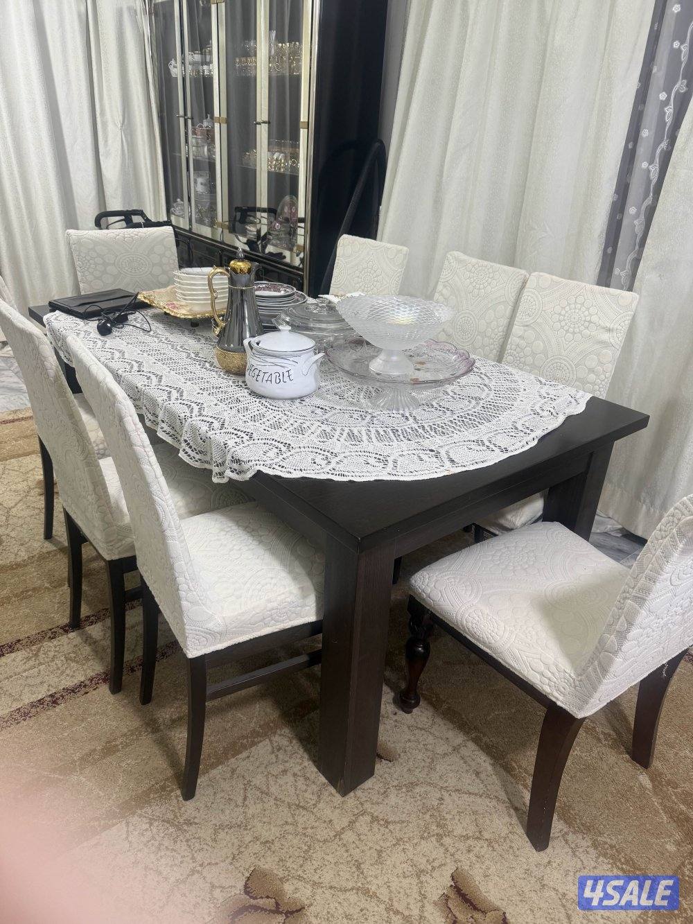 طاولة طعام قابلة للتمديد Extendable dining table1