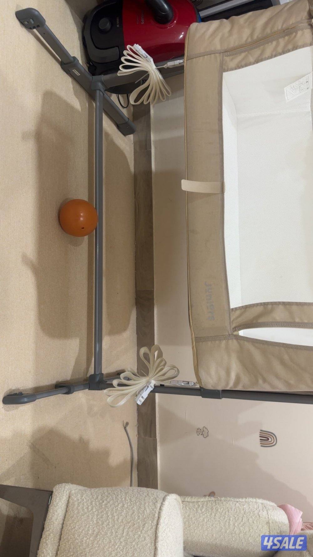 سرير اطفال نضيف0