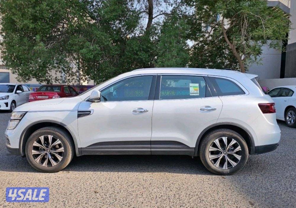 Renault Koleos 4×4 SE 11,400 km0