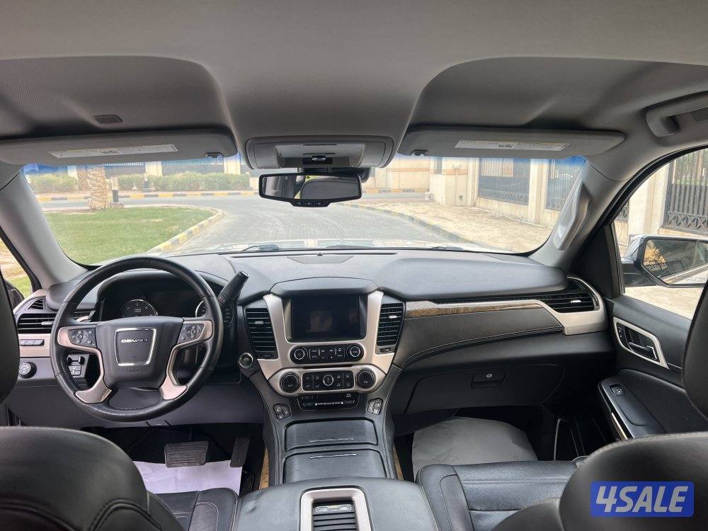 2017GMC Yukon Denali3