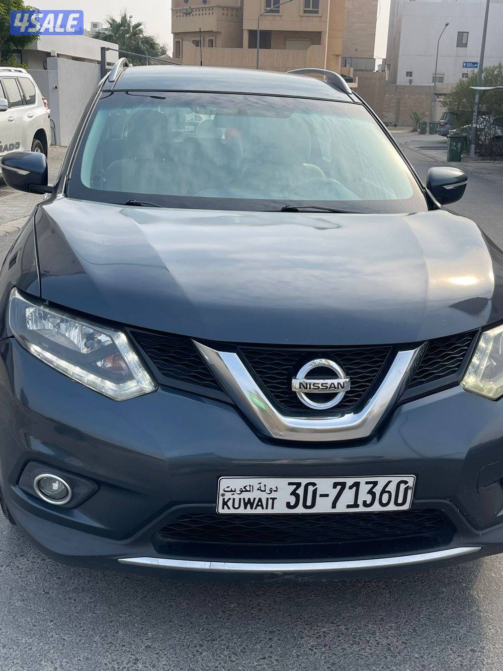 للبيع اكس تريل موديل 2015 جير وماكينة وشاصي شرط الفحص. دبل- سناسر خلفي4