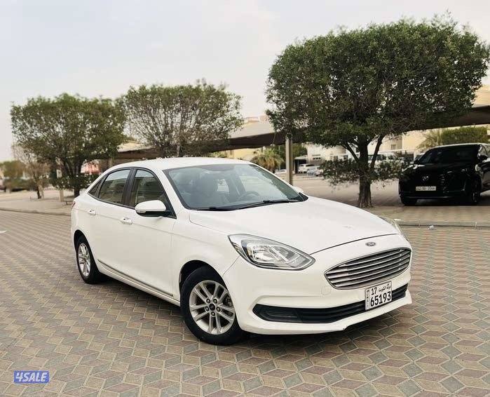 فورد اسكورت مكينة ١٥٠٠ سي سي0