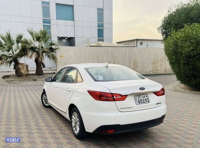 فورد اسكورت مكينة ١٥٠٠ سي سي3