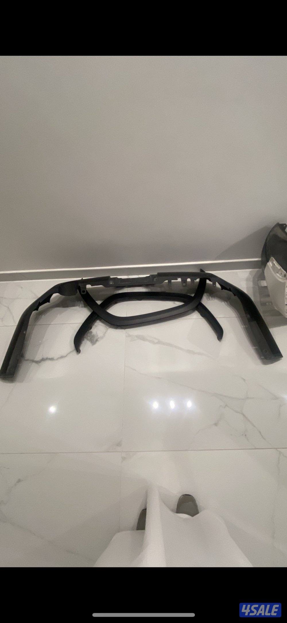 موستنغ + لاند2