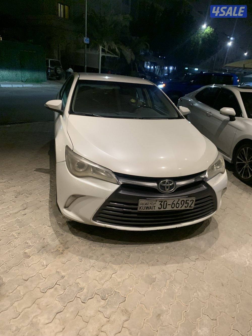 كامري 2016الساير  GLX  شرطالفحص  شاصي قير مكينه ماشي 215الف1