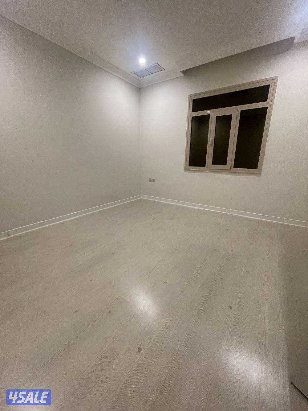 للايجار شقه في بيان القسايم ق11