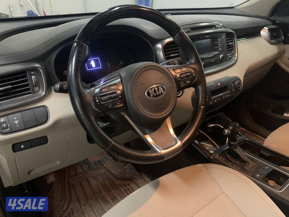 للبيع كيا سورينتو موديل 2016 بحاله الوكاله5