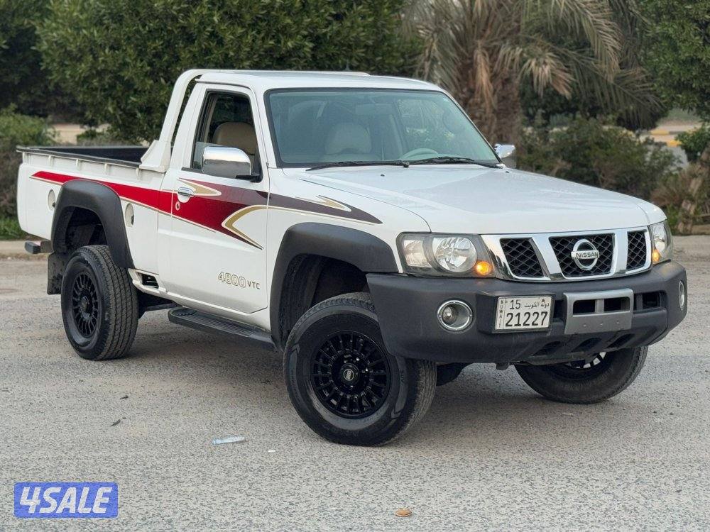 للبيع وانيت سفاري قير عادي شرط الفحص بحاله نادره1