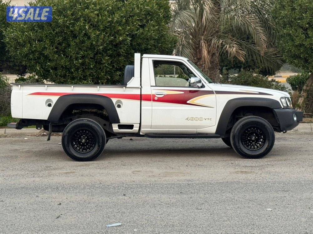 للبيع وانيت سفاري قير عادي شرط الفحص بحاله نادره2