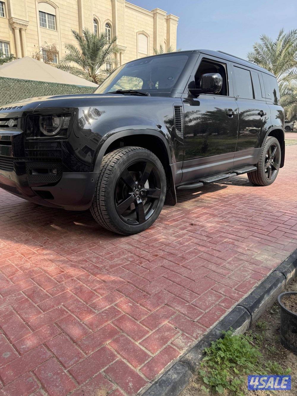 Model 2024 black V62