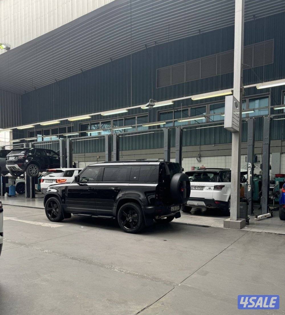 Model 2024 black V65