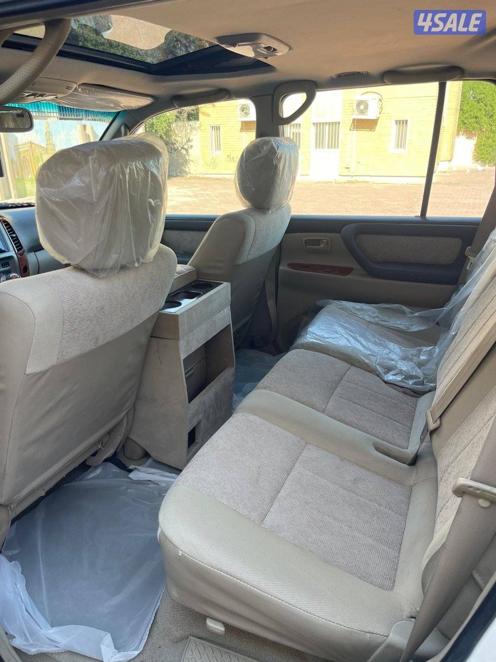 للبيع لاند كروزر موديل 2004  قير عادي اساس8