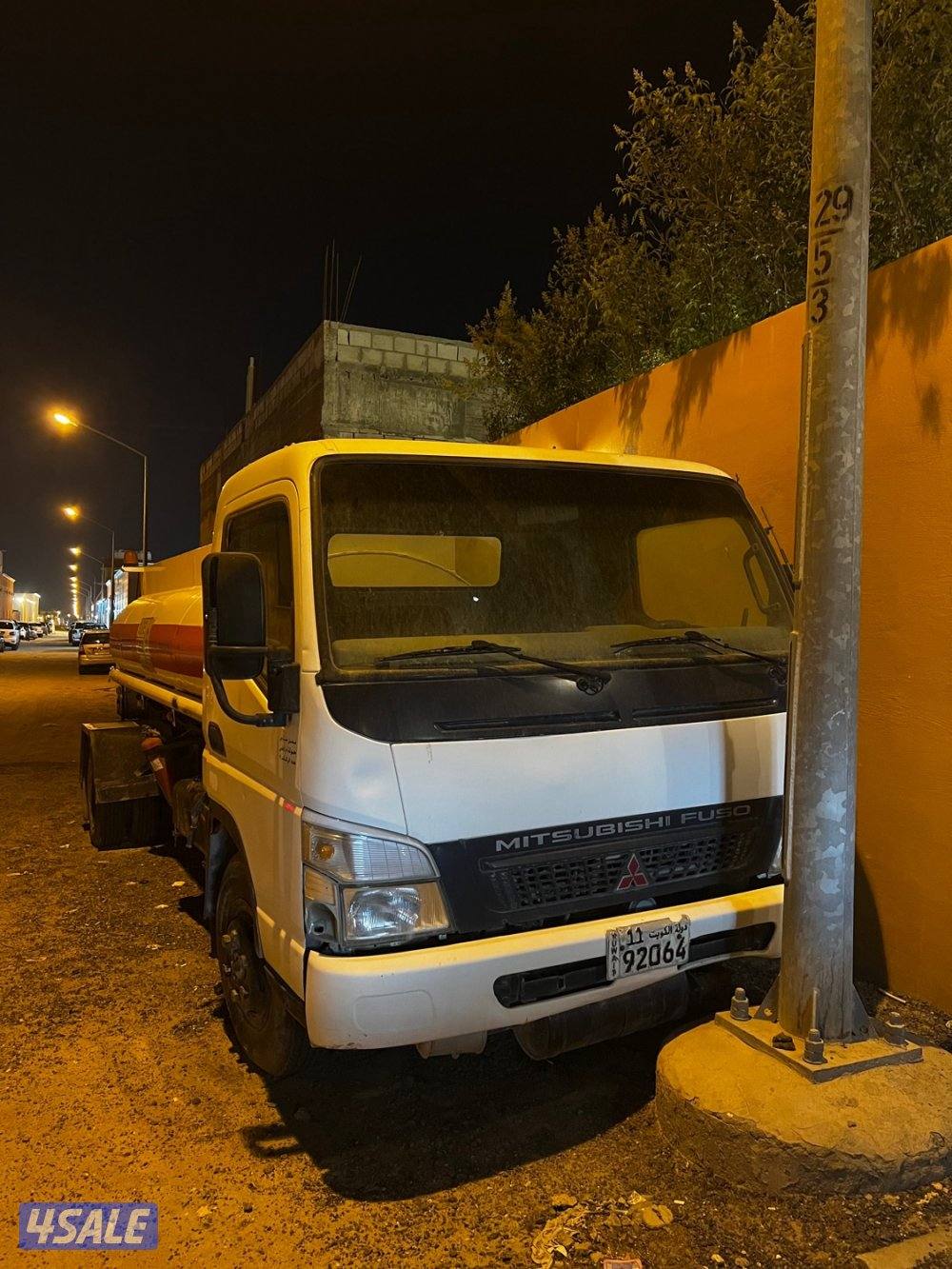 للبيع تنكر ديزل ( صهريج محروقات ) بحالة جيدة 20112