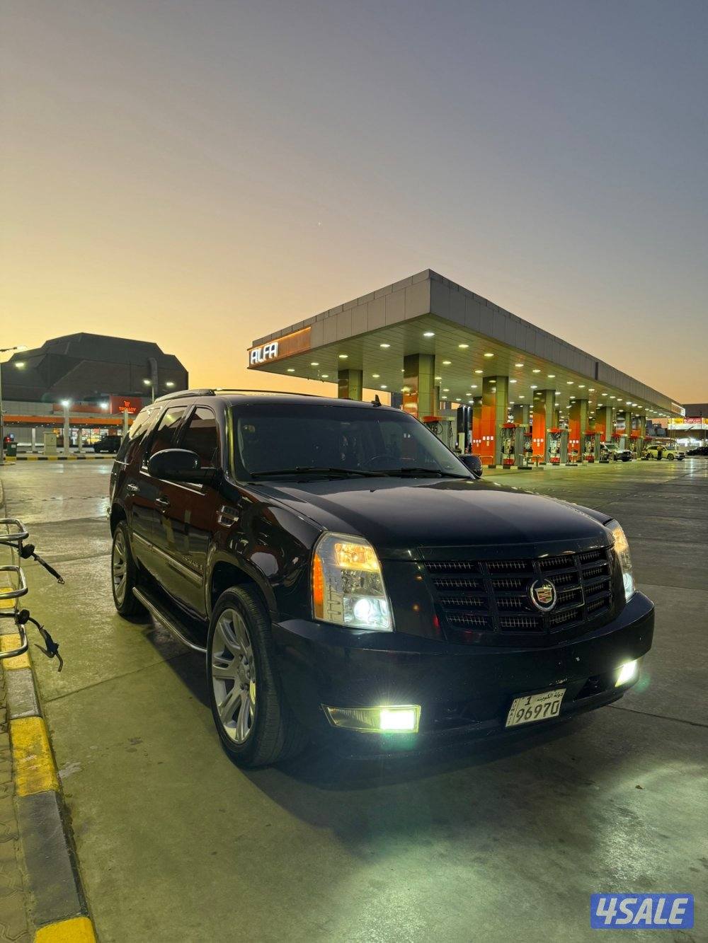 للبيع اعلى سعر اسكاليد ٢٠٠٧ ماشي ٢٥٥5